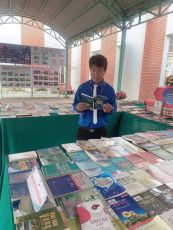 BÍ THƯ ĐOÀN XÃ NĂNG ĐỘNG, GƯƠNG MẪU