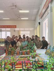 TẤM GƯƠNG THANH NIÊN HỌC TẬP VÀ LÀM THEO LỜI BÁC, CÔ TRƯƠNG THỊ HOÀNG QUYÊN - GIÁO VIÊN TRƯỜNG MẪU GIÁO HOA MAI