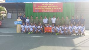 ĐOÀN CÔNG AN BÌNH TÂN THAM GIA CÁC HOẠT ĐỘNG CHÀO MỪNG KỶ NIỆM 70 NGÀY THÀNH LẬP LỰC LƯỢNG CAND VIỆT NAM VÀ 10 NĂM NGÀY HỘI TOÀN DÂN BẢO VỆ ANTQ