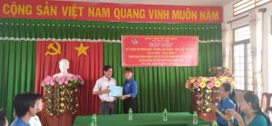 TỔ CHỨC ĐOÀN GIỚI THIỆU ĐOÀN VIÊN ƯU TÚ CHO ĐẢNG