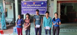 Huyen Đoan Binh Tan ho tro thanh nien yeu the 2020