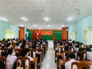 HUYỆN ĐOÀN BÌNH TÂN HƯỞNG ỨNG NGÀY PHÁP LUẬT 2022